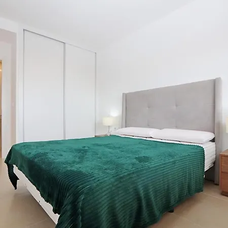 Apartment Ref 9938 Gala