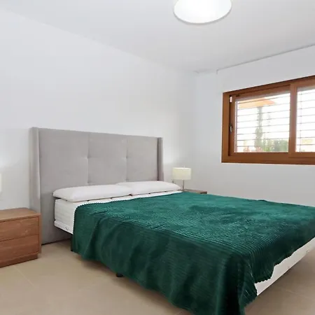 R9938 Gala Apartment *
